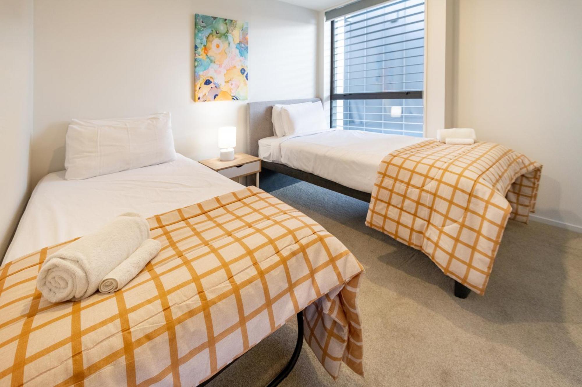 Appartamento Modern 2 Bed 2 Bath Opposite Hagley Park Christchurch Esterno foto