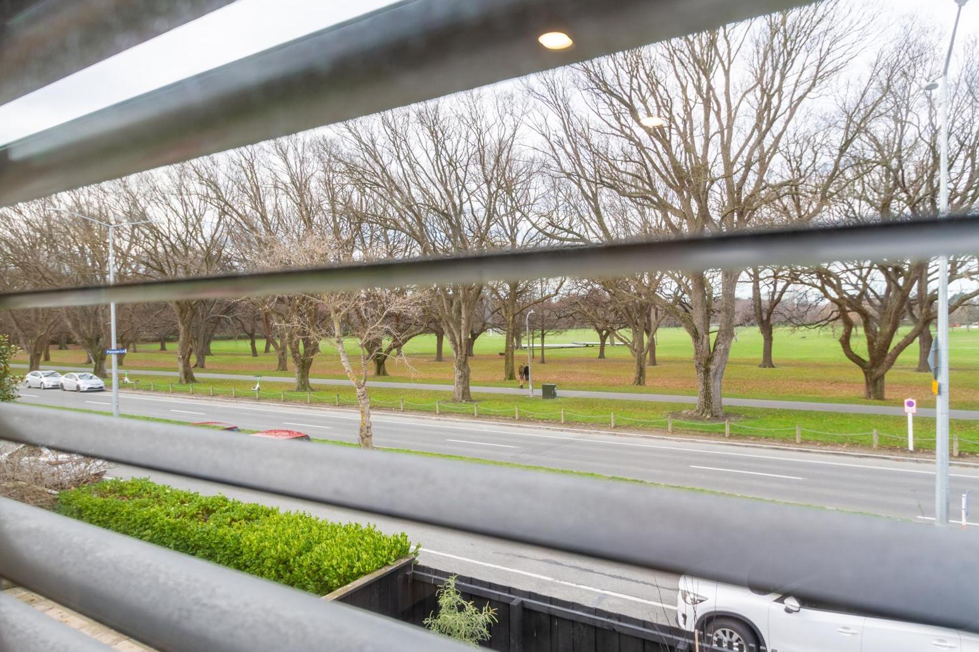 Appartamento Modern 2 Bed 2 Bath Opposite Hagley Park Christchurch Esterno foto